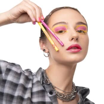 Механический карандаш для глaз BAD DOLL — изображение 3