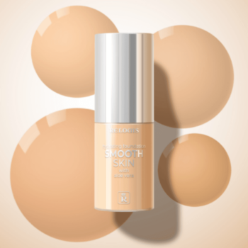SMOOTH SKIN moisturizing foundation with aloe vera - Image 1